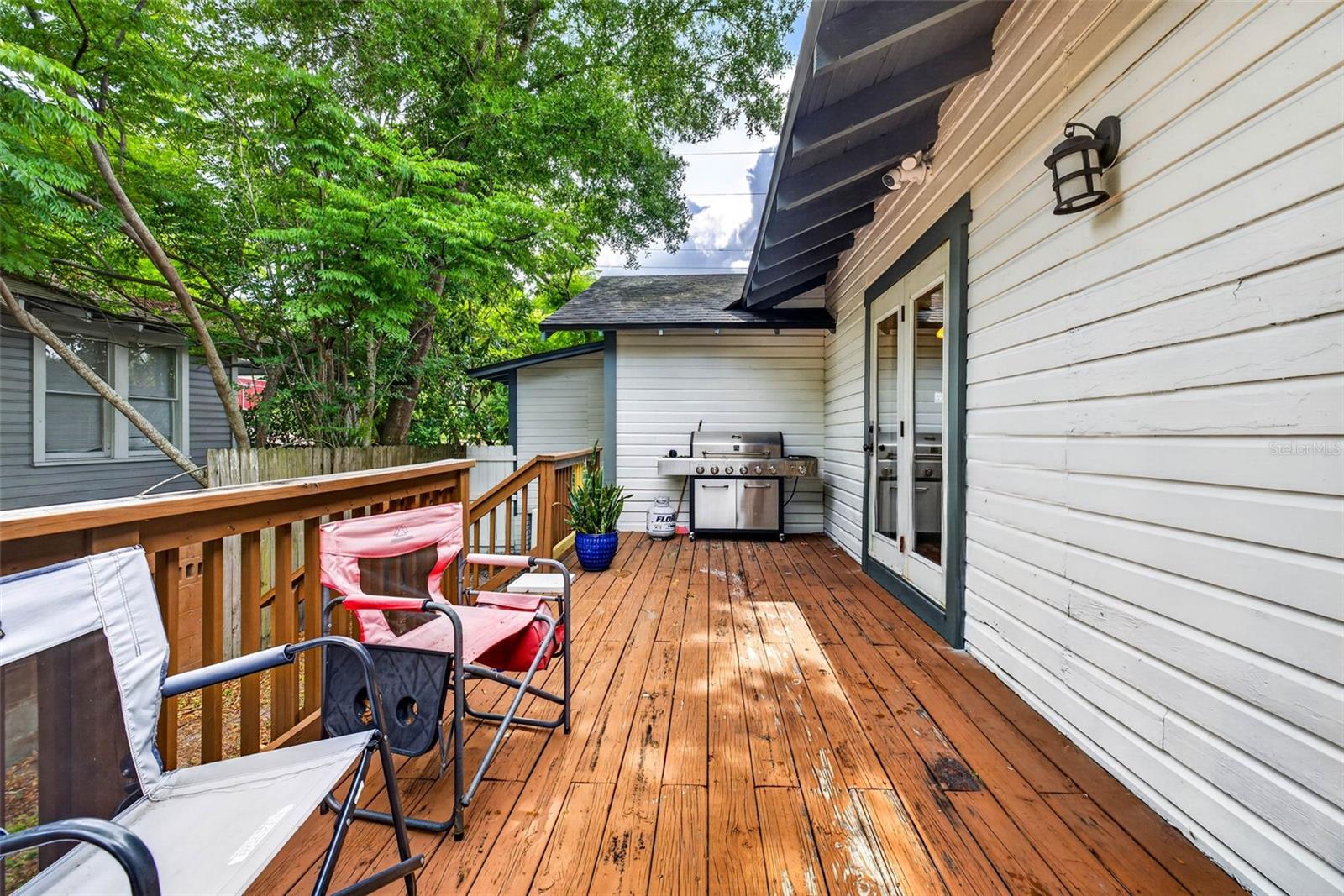 Listing photo id 38 for 3007 Central Avenue