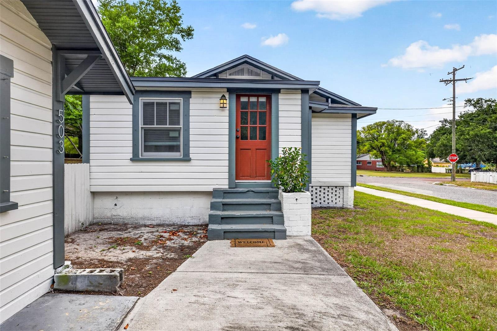 Listing photo id 43 for 3007 Central Avenue