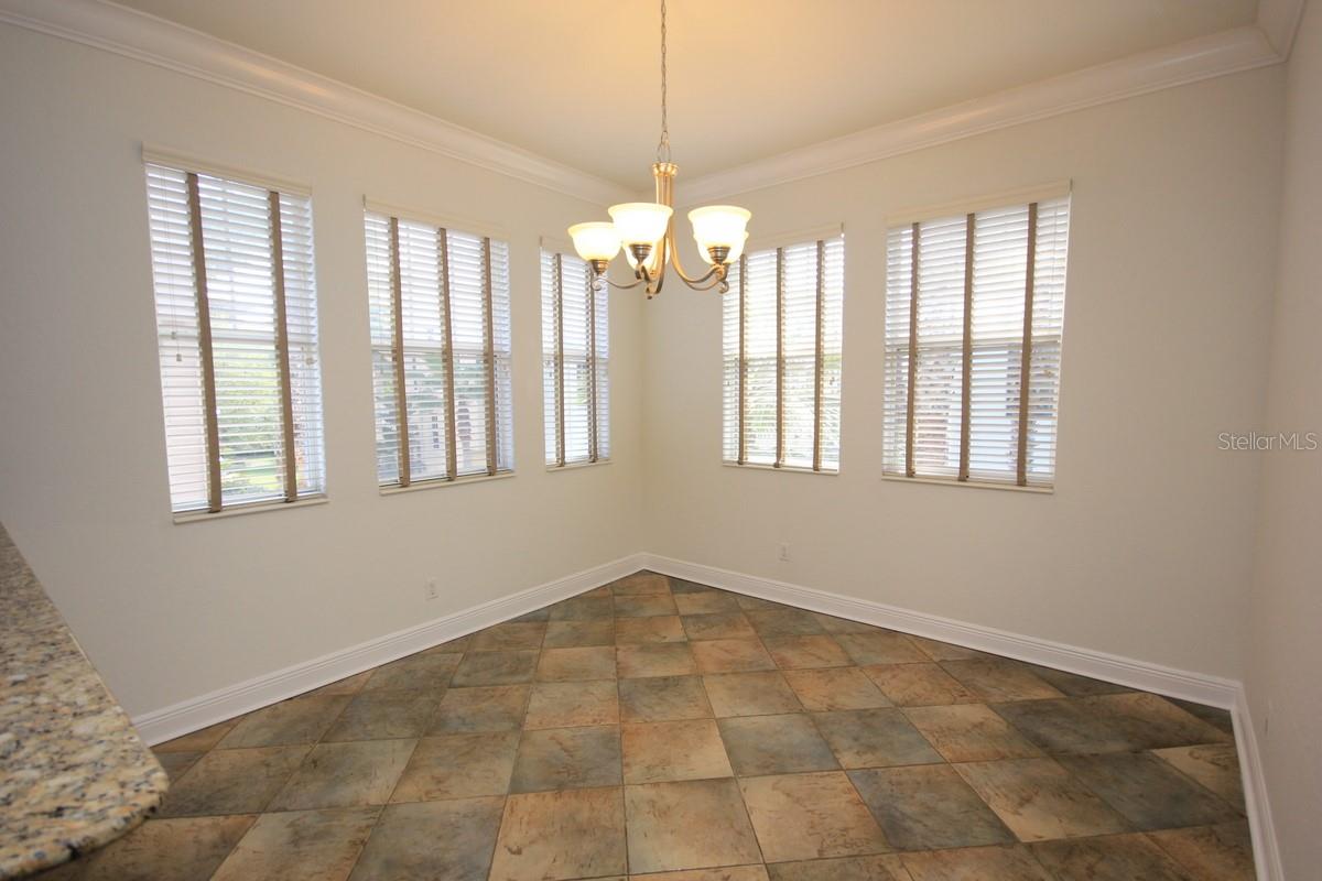 Image 10 of 48 For 6002 Yeats Manor Drive 105