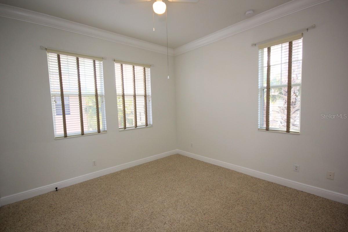 Image 23 of 48 For 6002 Yeats Manor Drive 105