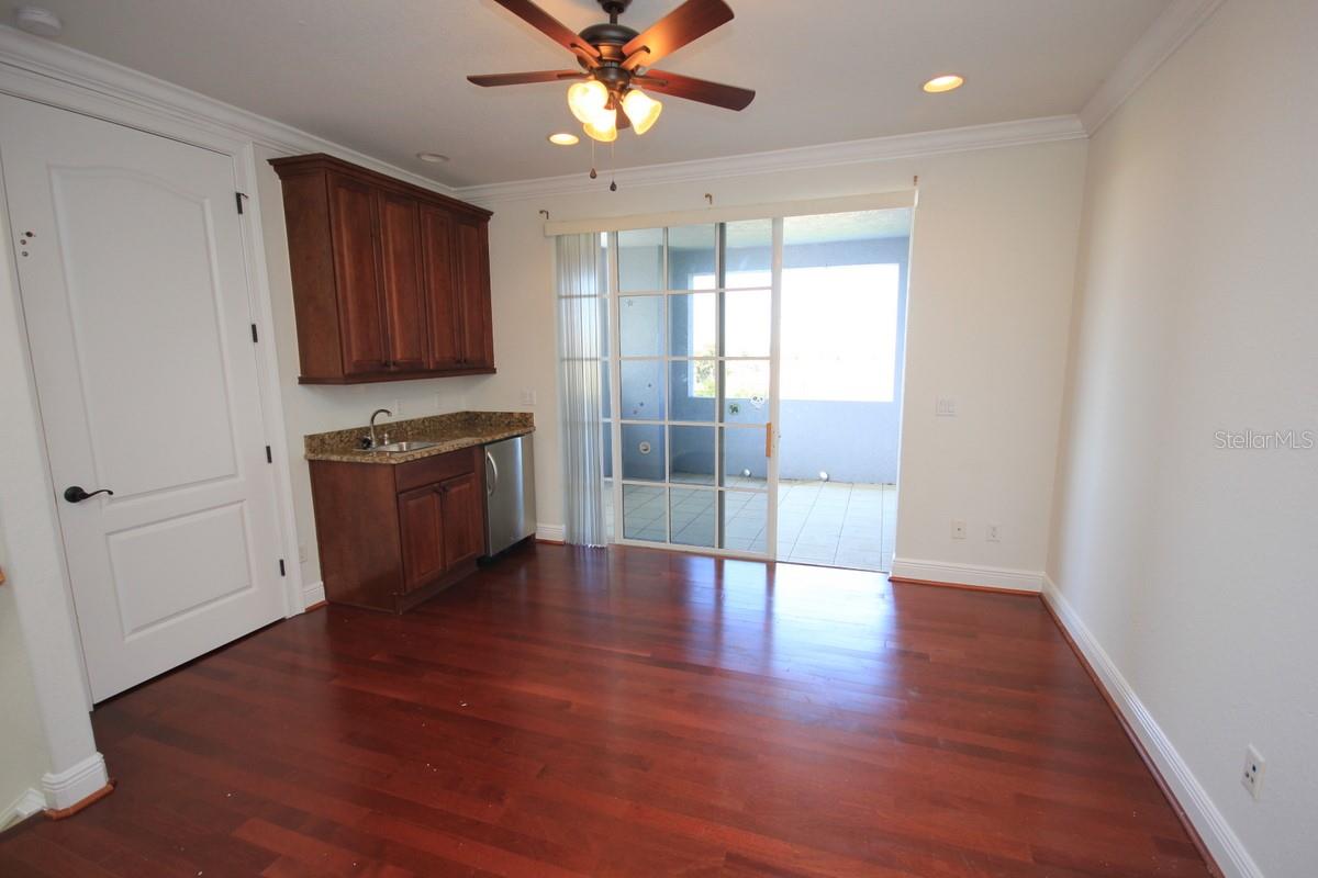 Image 26 of 48 For 6002 Yeats Manor Drive 105
