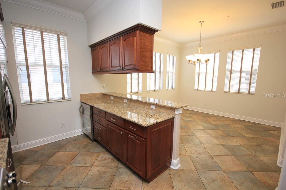 Image 9 of 48 For 6002 Yeats Manor Drive 105