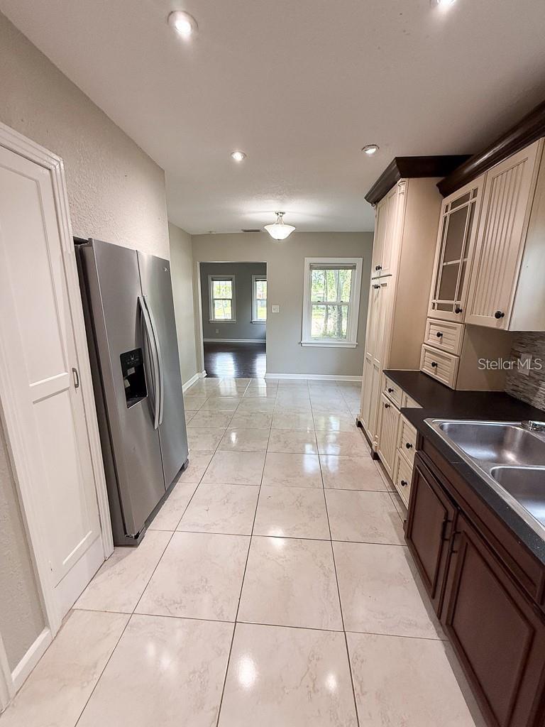 Image 10 of 45 For 2434 9th Avenue N
