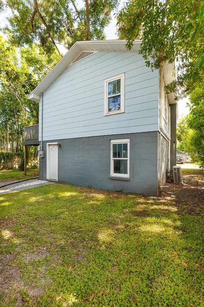Image 23 of 45 For 2434 9th Avenue N