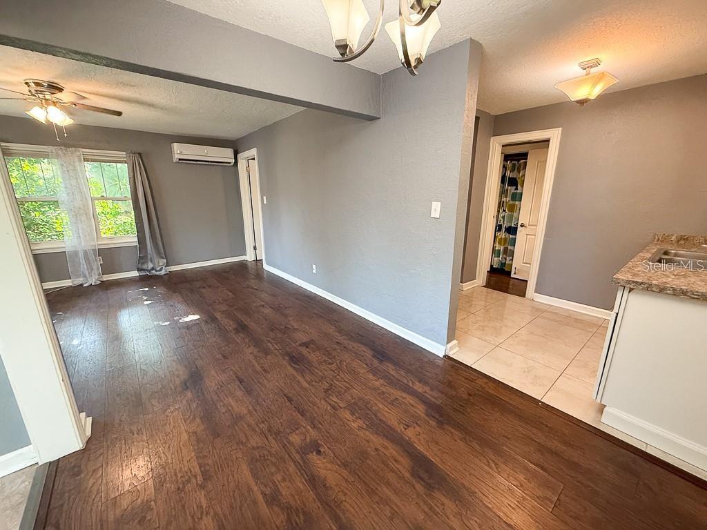 Image 29 of 45 For 2434 9th Avenue N
