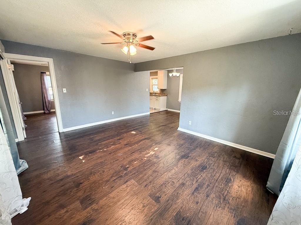 Image 32 of 45 For 2434 9th Avenue N