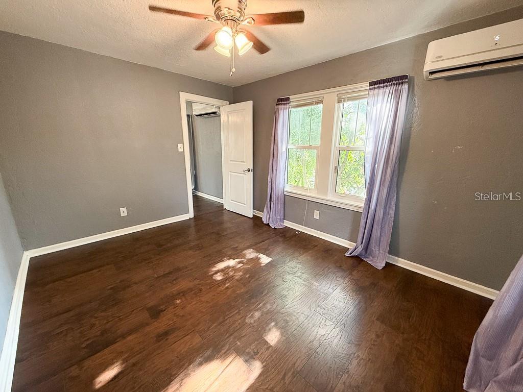 Image 36 of 45 For 2434 9th Avenue N