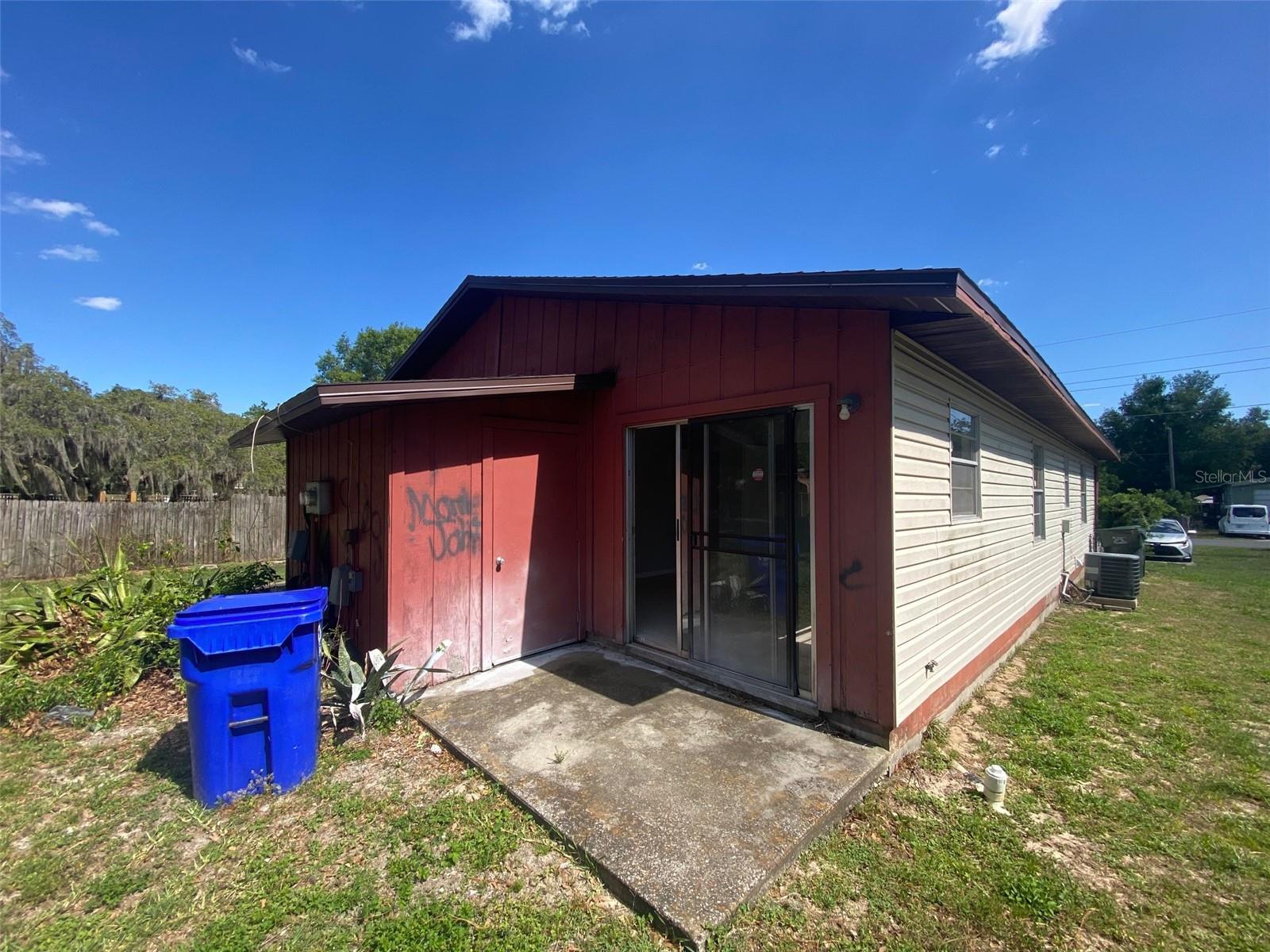 Image 9 of 9 For 605 Hennessee Street