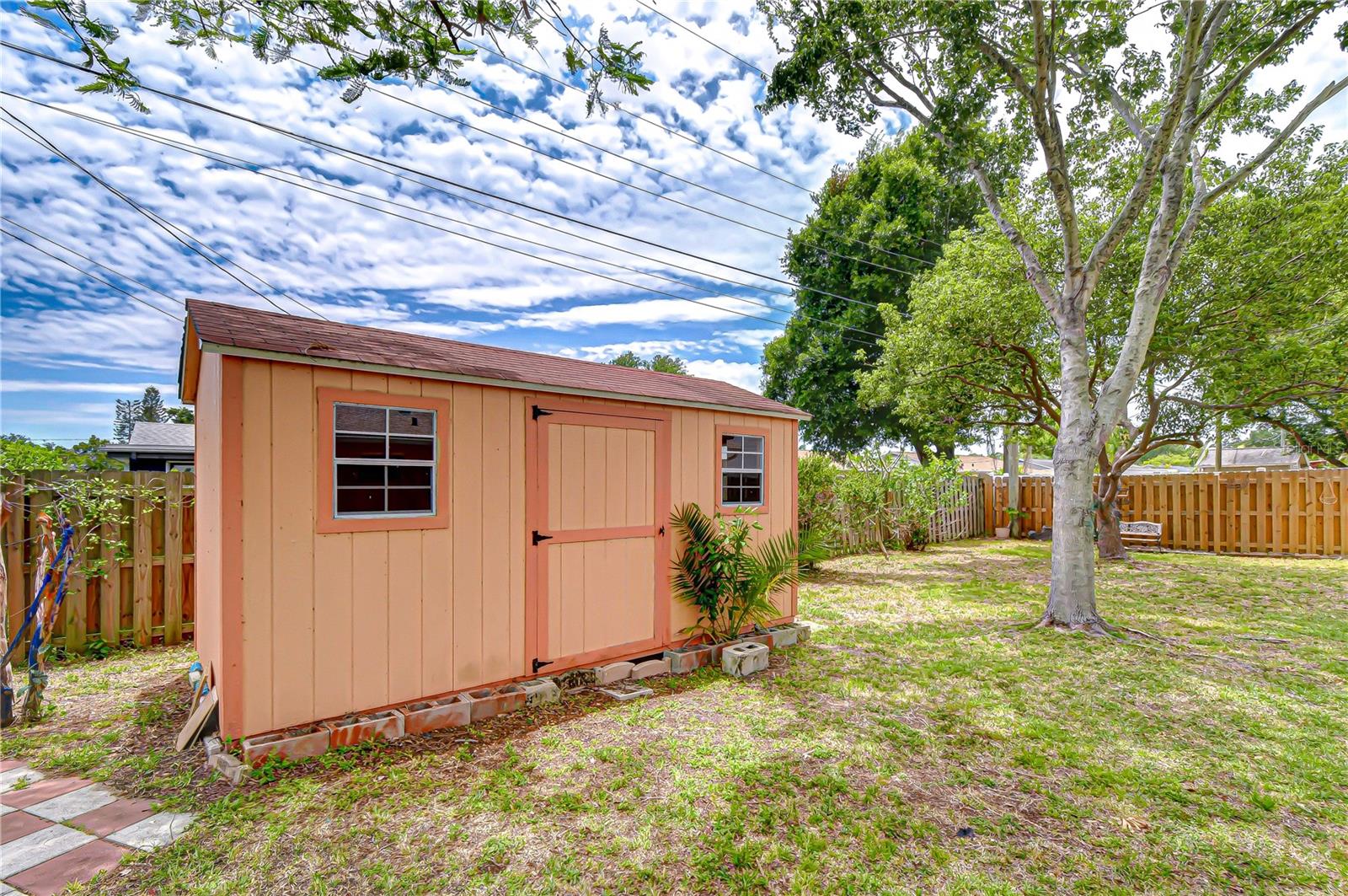 Image 21 of 24 For 6710 35th Terrace N