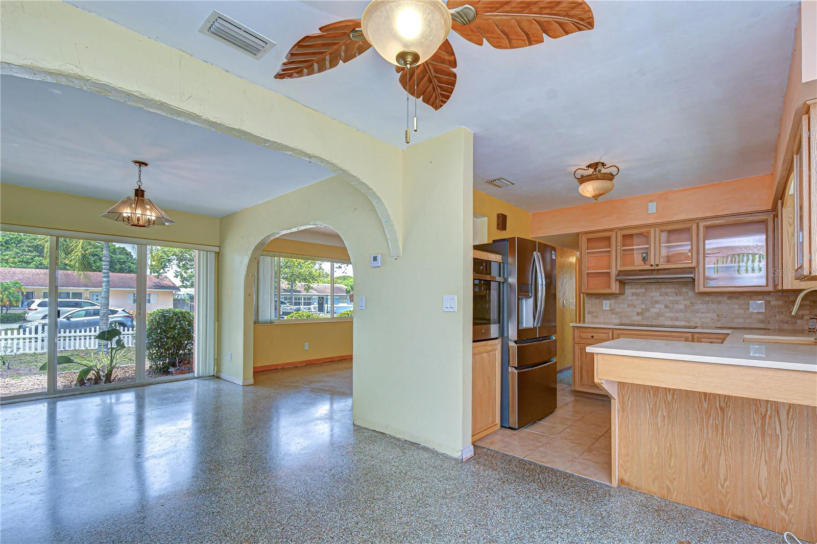 Image 7 of 24 For 6710 35th Terrace N