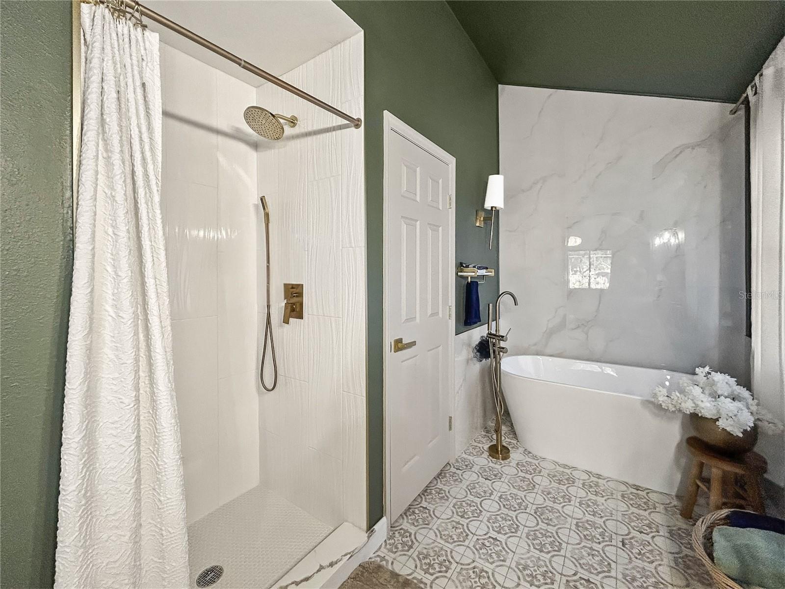 Image 13 of 28 For 331 Cascade Lane