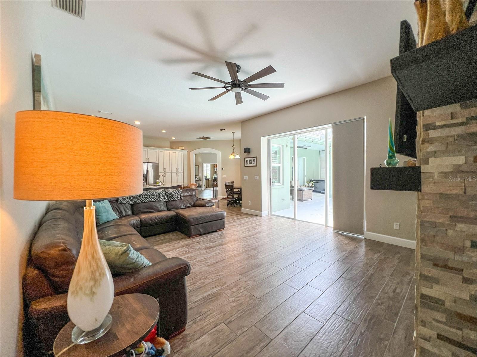 Image 11 of 53 For 10744 57th Street N