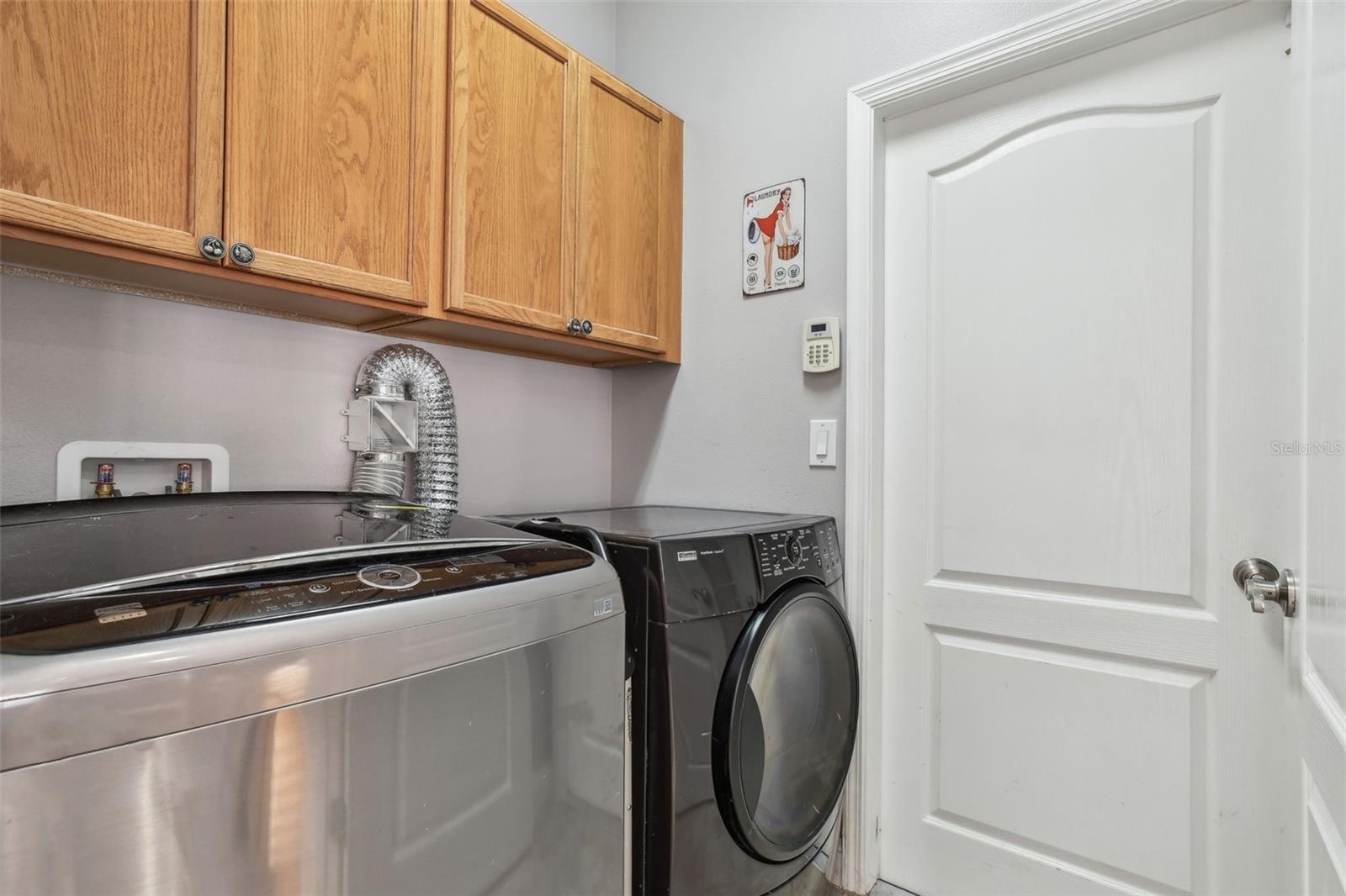 Listing photo id 13 for 18034 Lake Reflections Boulevard