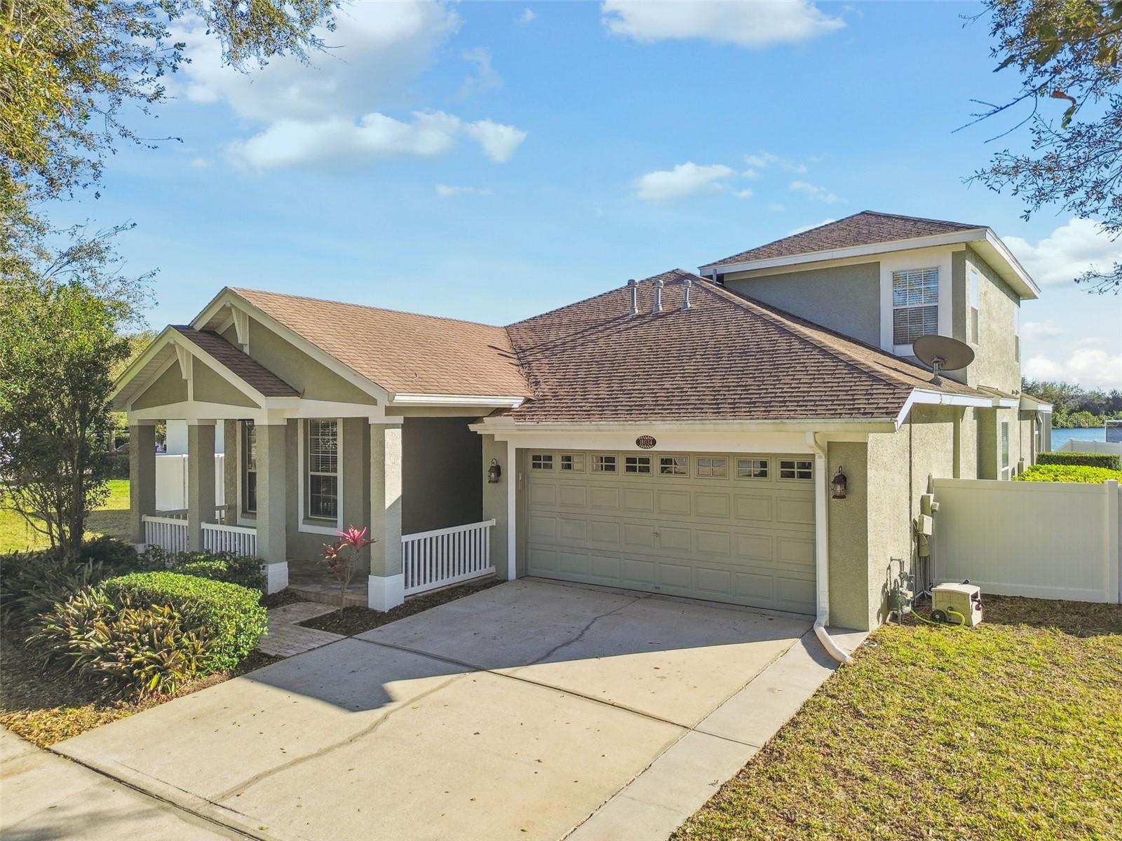 Listing photo id 33 for 18034 Lake Reflections Boulevard