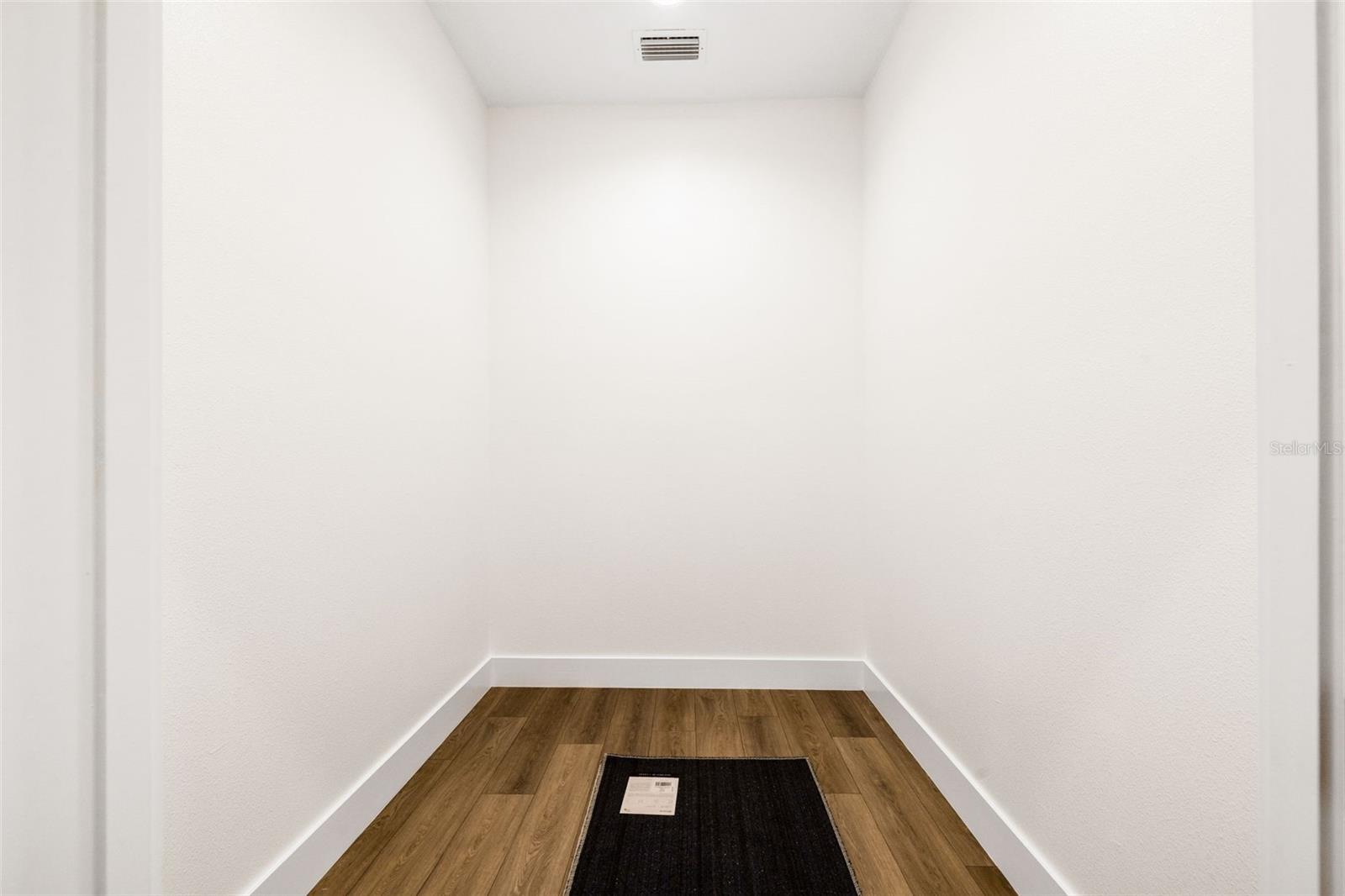 Image 11 of 19 For 8627 5th Street N