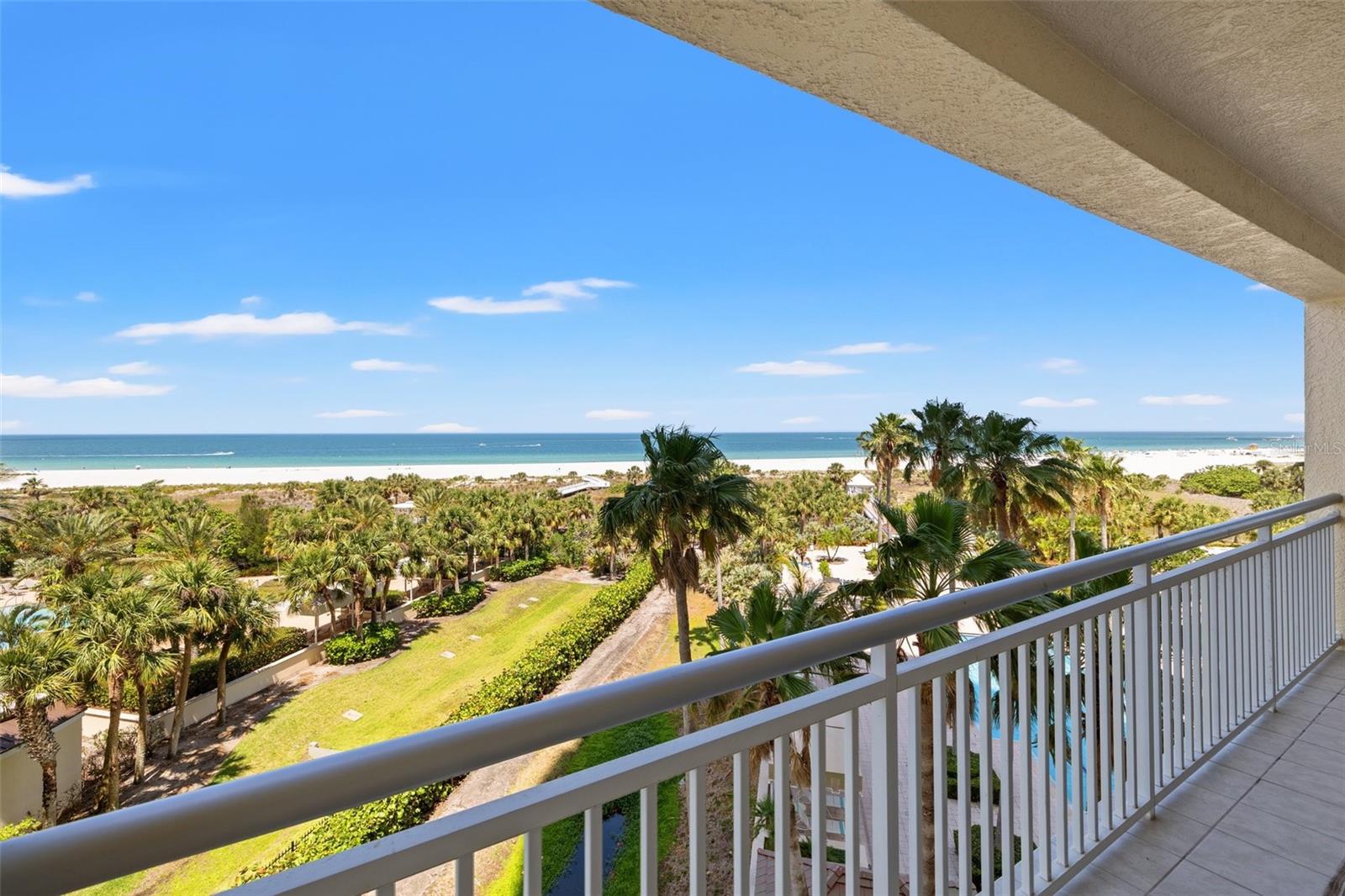Image 17 of 30 For 1180 Gulf Boulevard 401