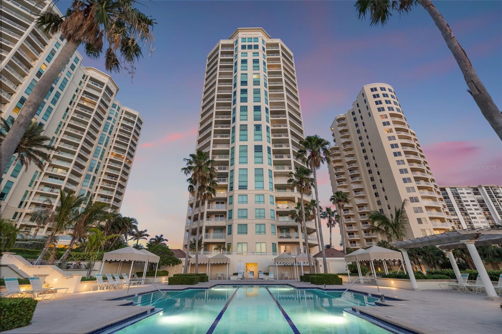 Image 25 of 30 For 1180 Gulf Boulevard 401