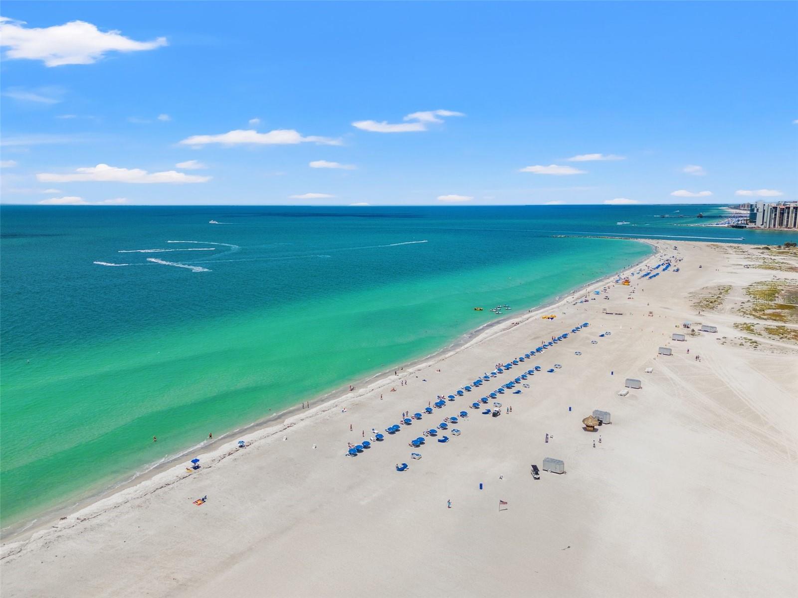 Image 28 of 30 For 1180 Gulf Boulevard 401