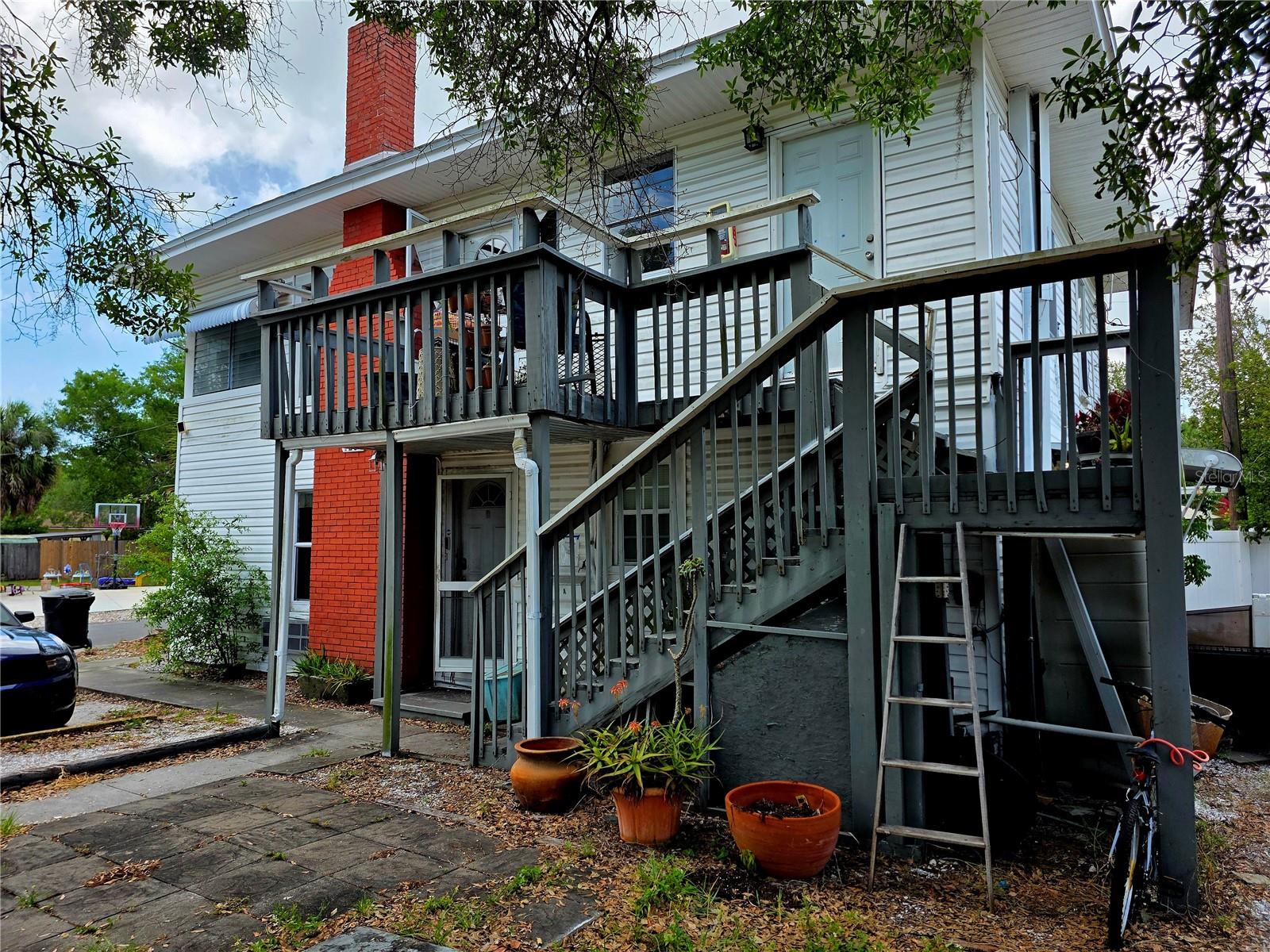 Image 3 of 9 For 1204 38th Avenue N