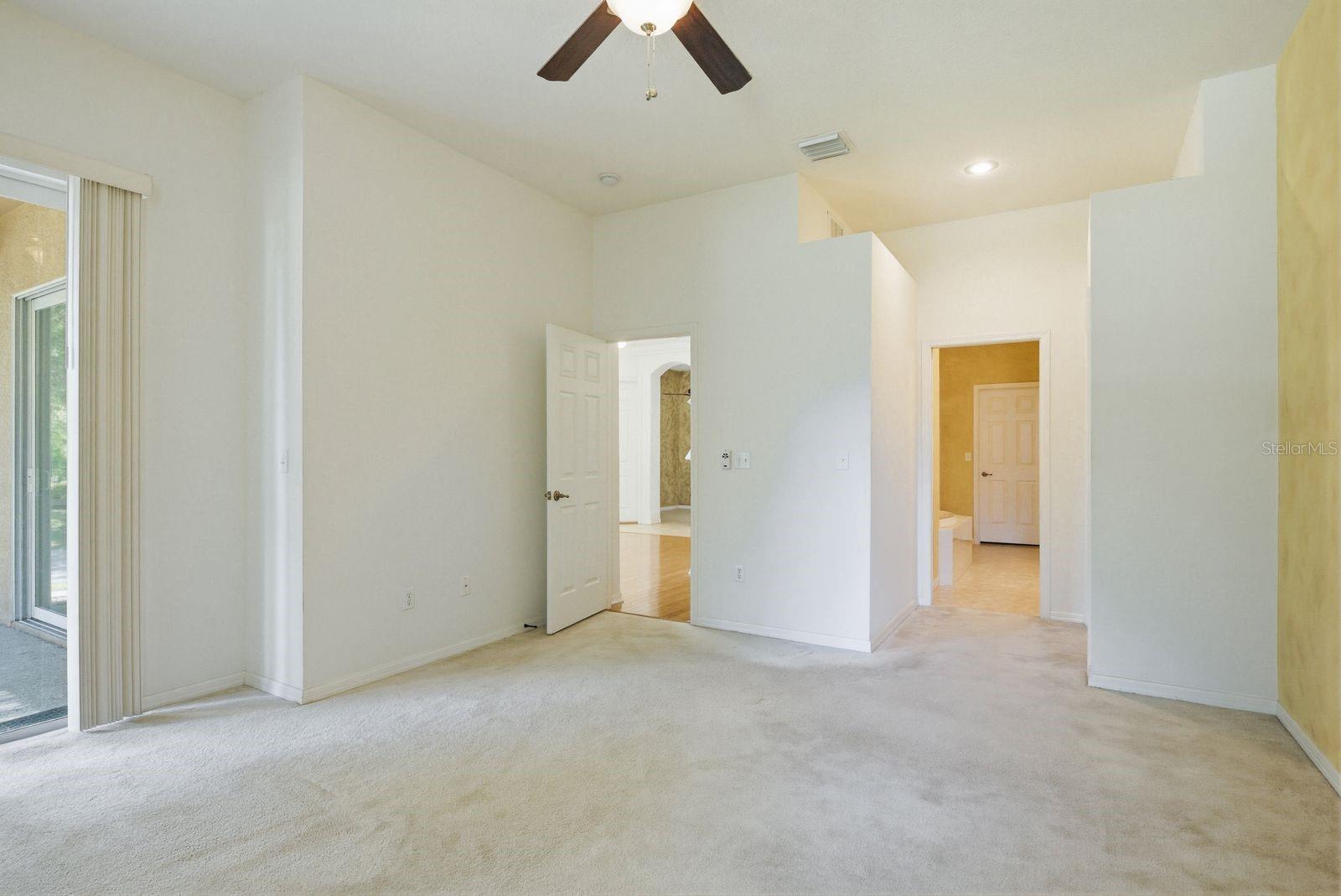 Image 15 of 29 For 1405 Ridge Terrace