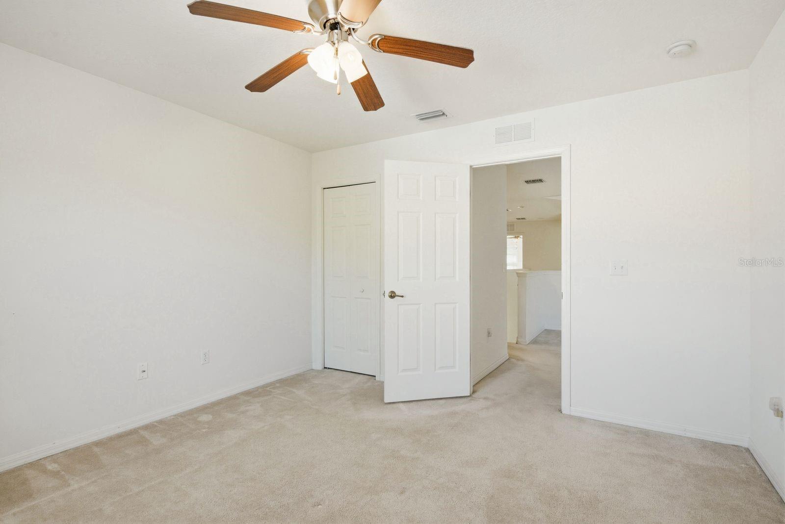 Image 21 of 29 For 1405 Ridge Terrace