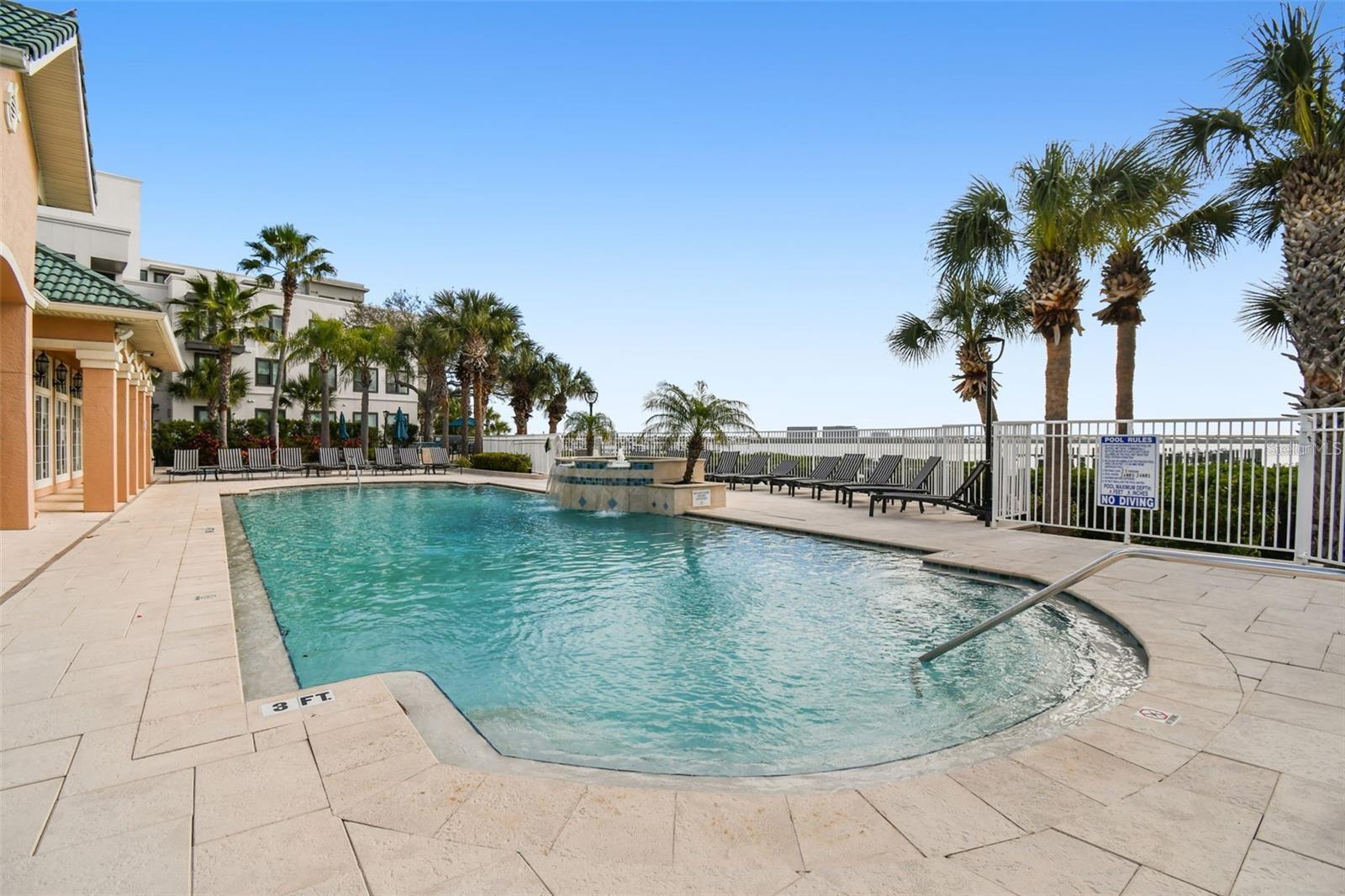Image 33 of 100 For 4304 Bay Club Circle