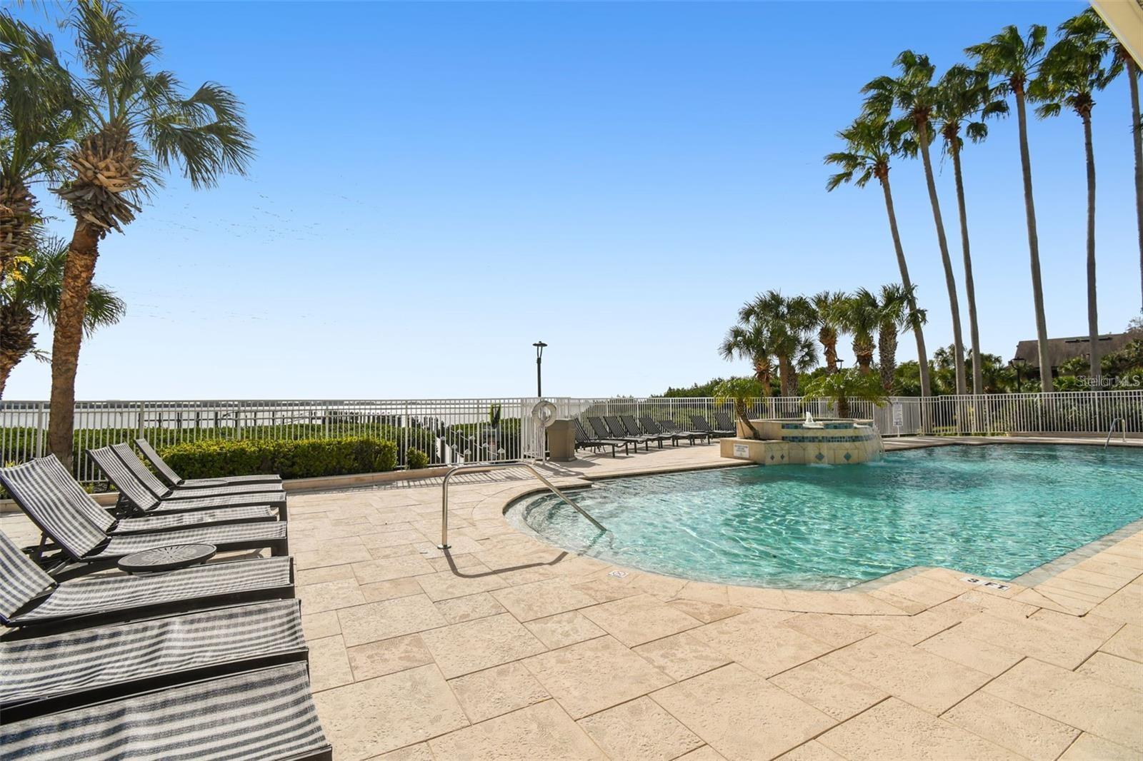 Image 36 of 100 For 4304 Bay Club Circle