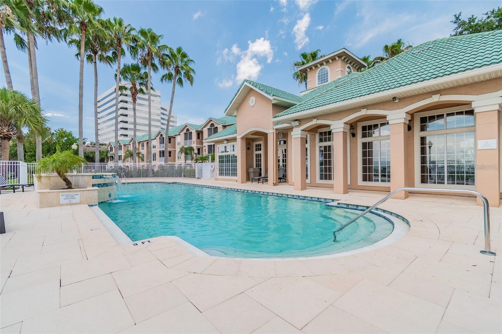 Image 42 of 100 For 4304 Bay Club Circle