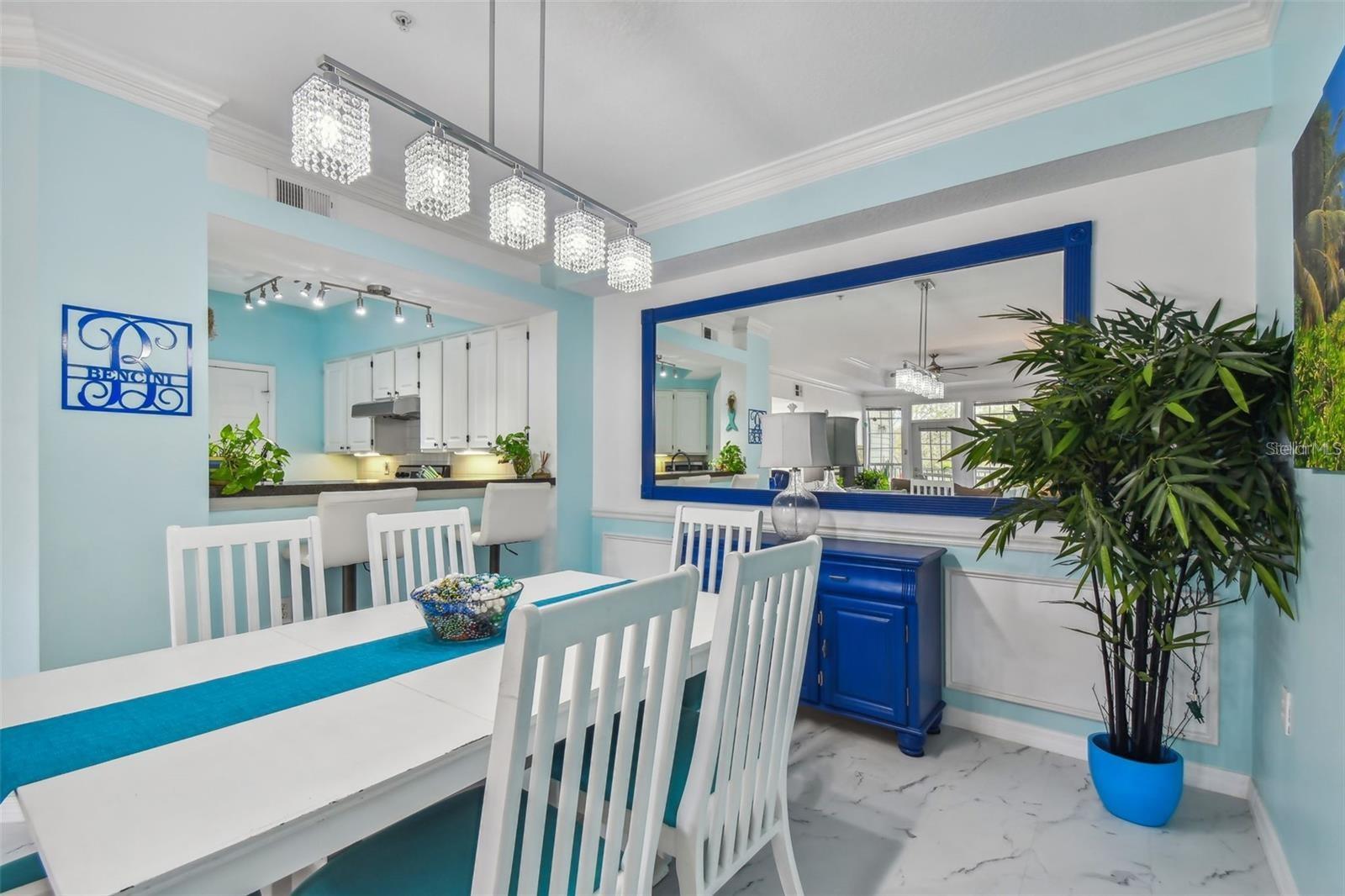 Image 7 of 100 For 4304 Bay Club Circle