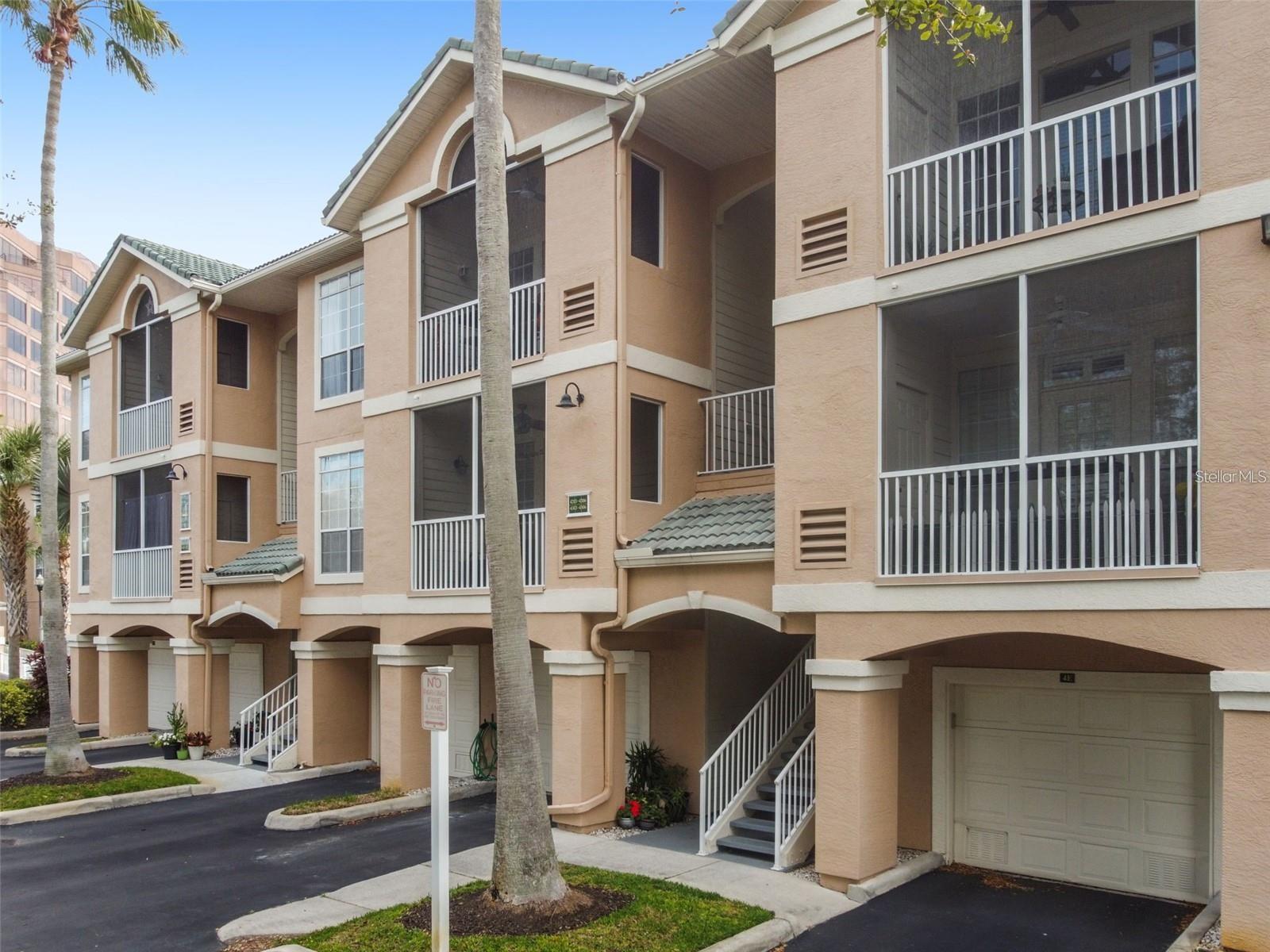 Image 72 of 100 For 4304 Bay Club Circle