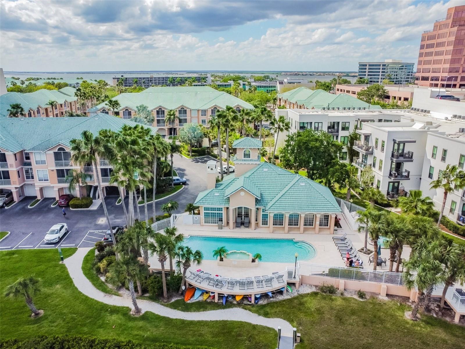 Image 87 of 100 For 4304 Bay Club Circle