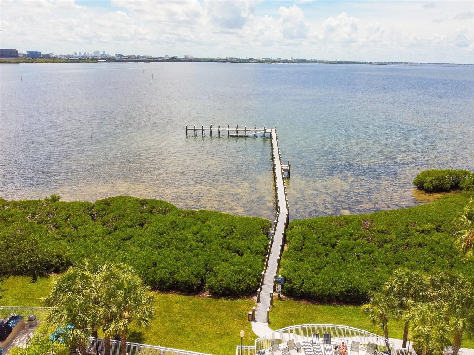 Image 89 of 100 For 4304 Bay Club Circle