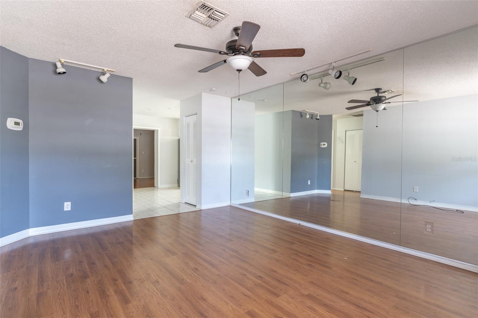 Image 4 of 23 For 8232 43rd Way N