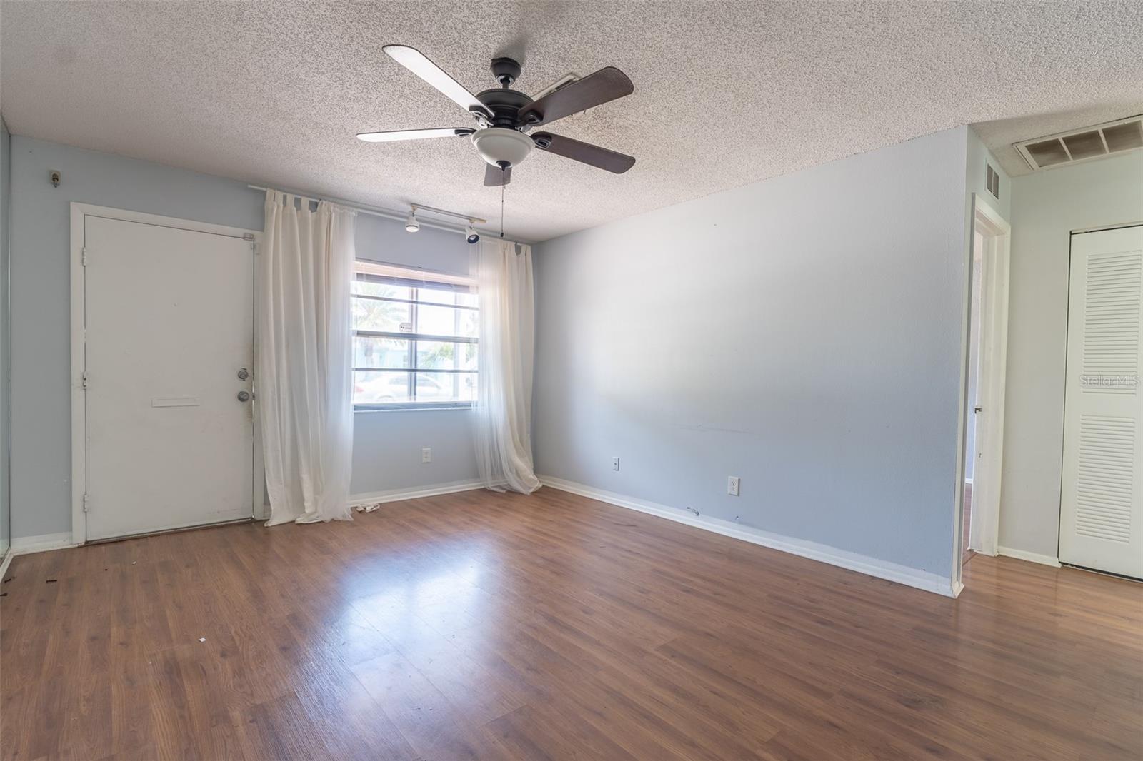 Image 6 of 23 For 8232 43rd Way N