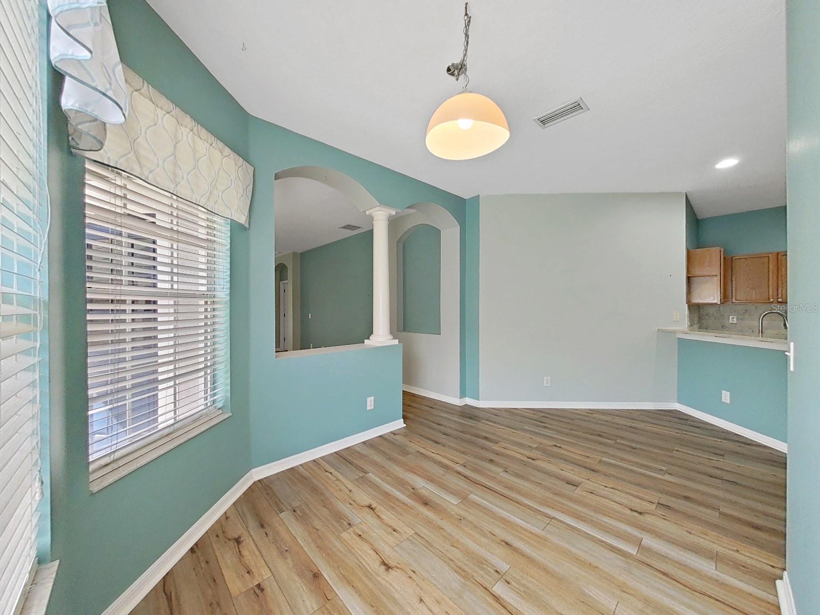 Image 16 of 26 For 6077 Sandhill Ridge Drive