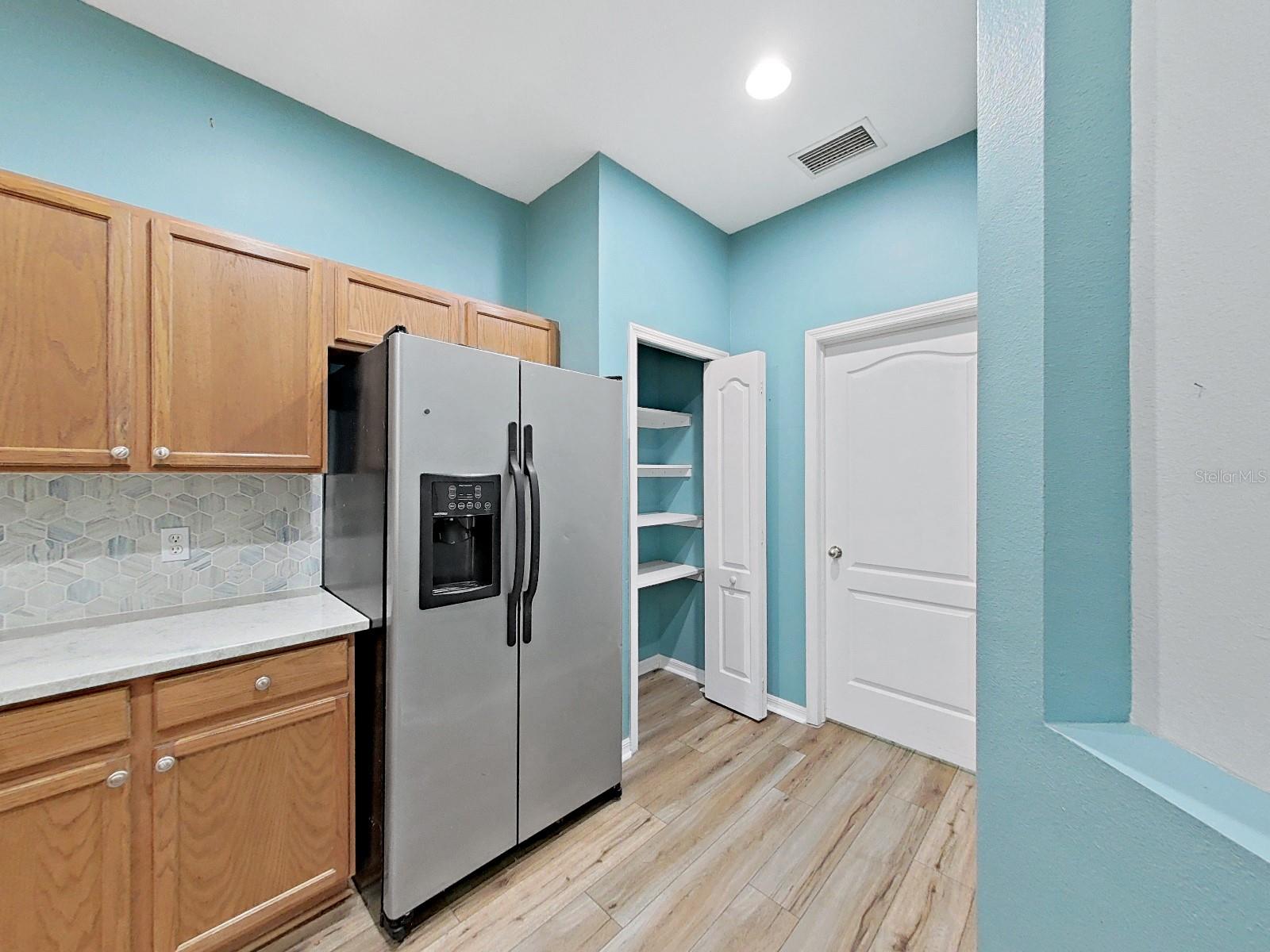 Image 8 of 26 For 6077 Sandhill Ridge Drive