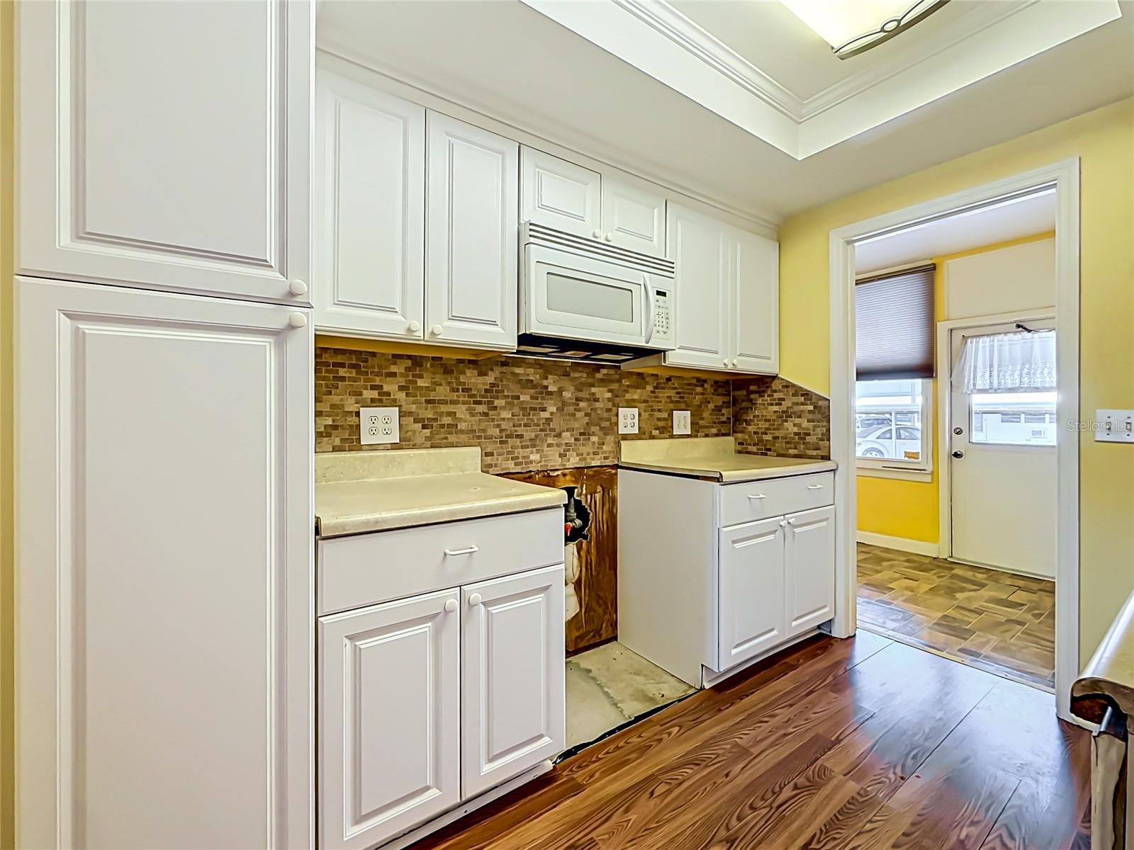 Image 12 of 58 For 1900 59th Avenue N 106