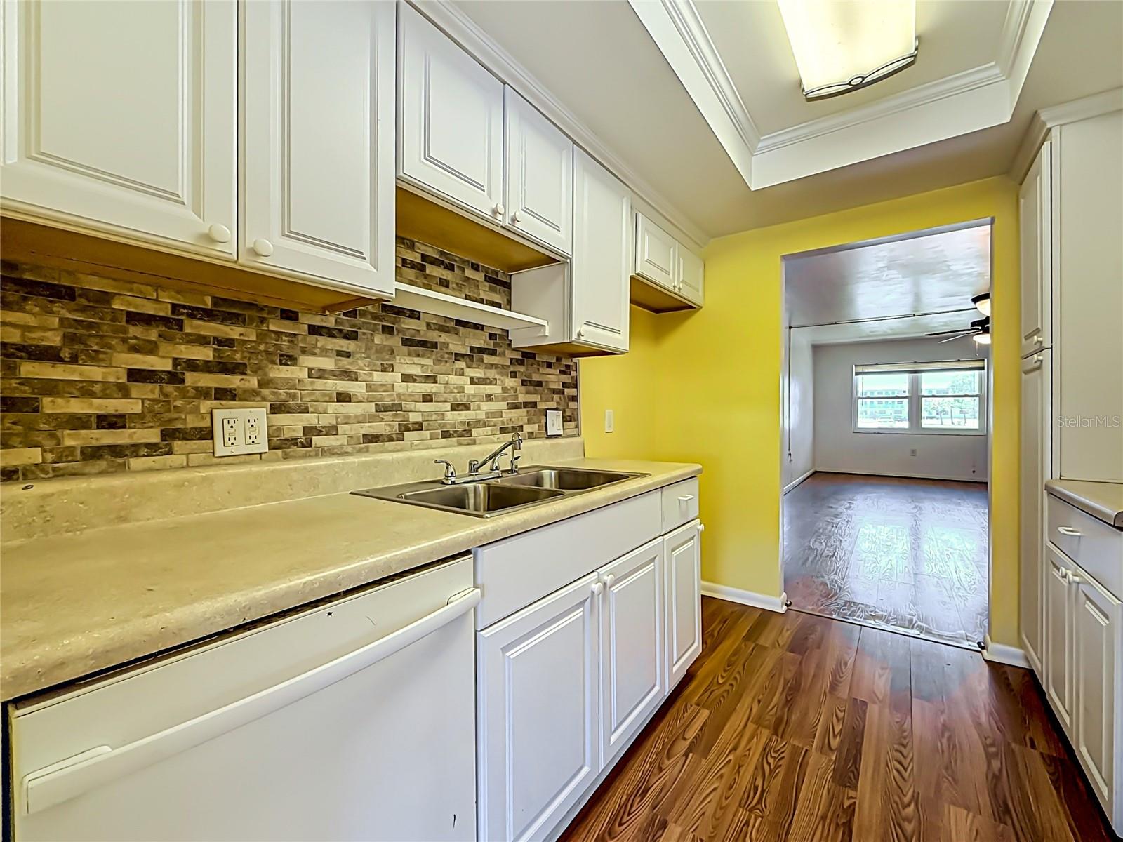 Image 13 of 58 For 1900 59th Avenue N 106