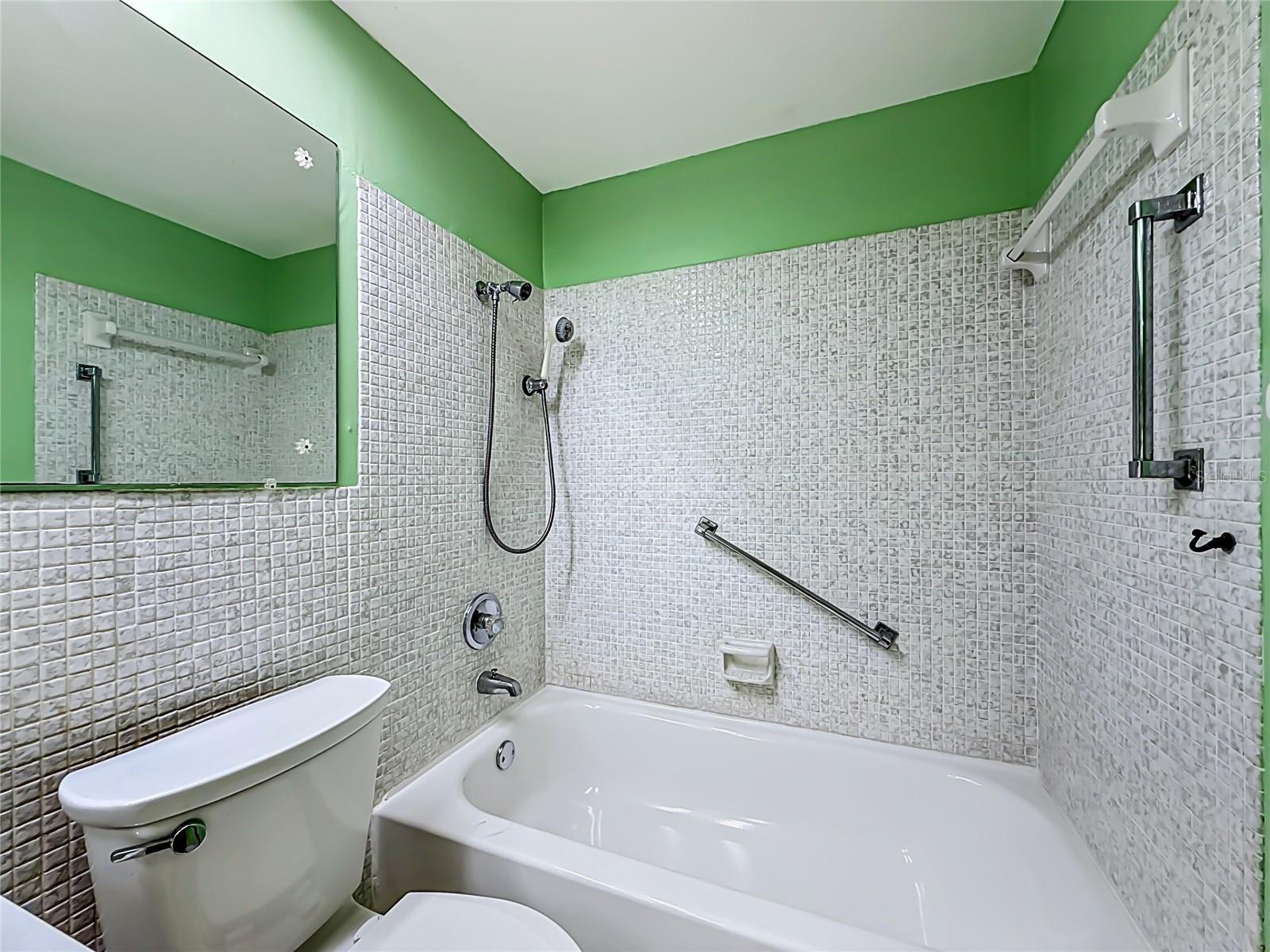 Image 25 of 58 For 1900 59th Avenue N 106