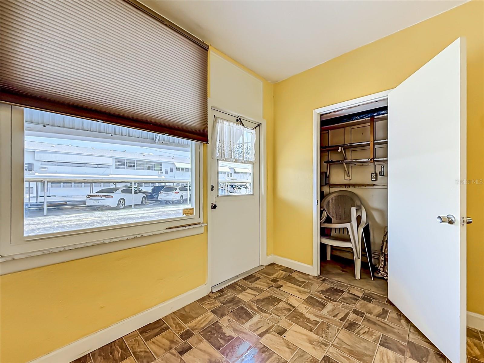 Image 30 of 58 For 1900 59th Avenue N 106