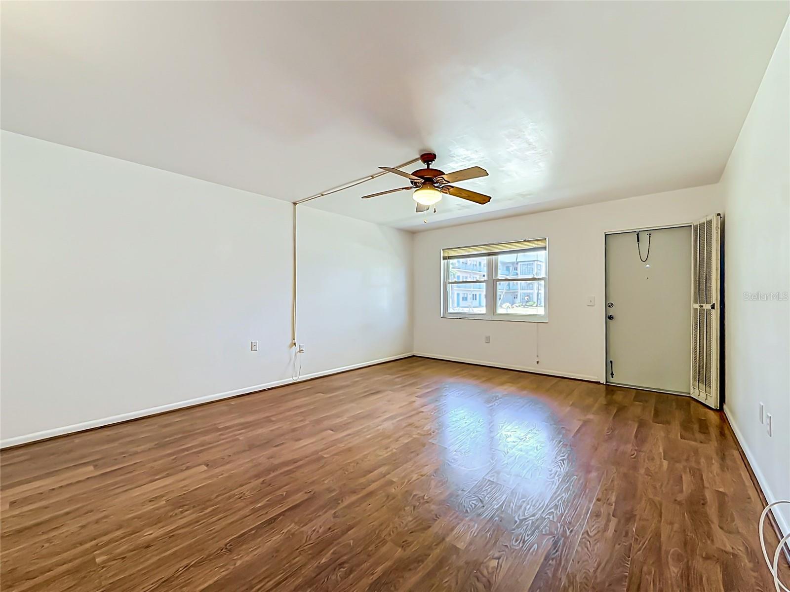 Image 4 of 58 For 1900 59th Avenue N 106