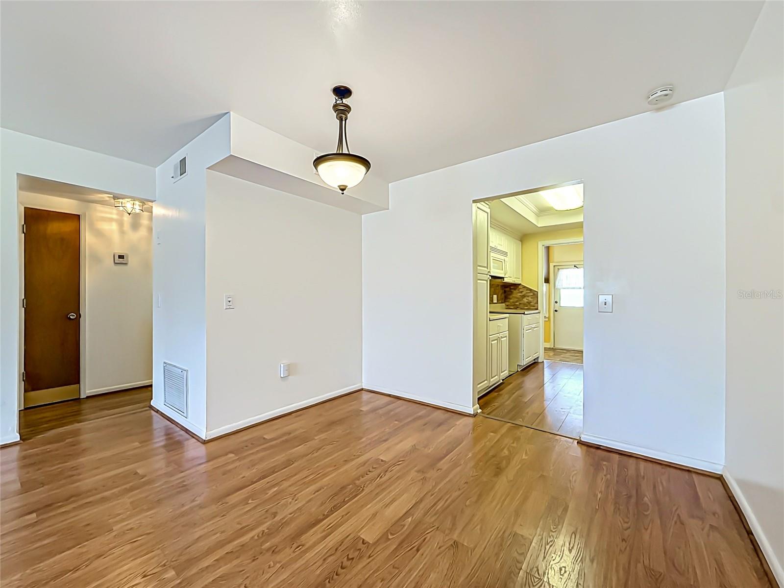 Image 8 of 58 For 1900 59th Avenue N 106