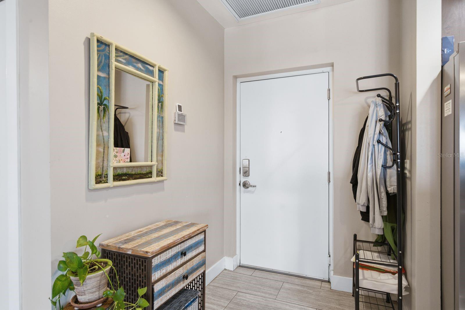 Image 9 of 58 For 1010 Central Avenue 436