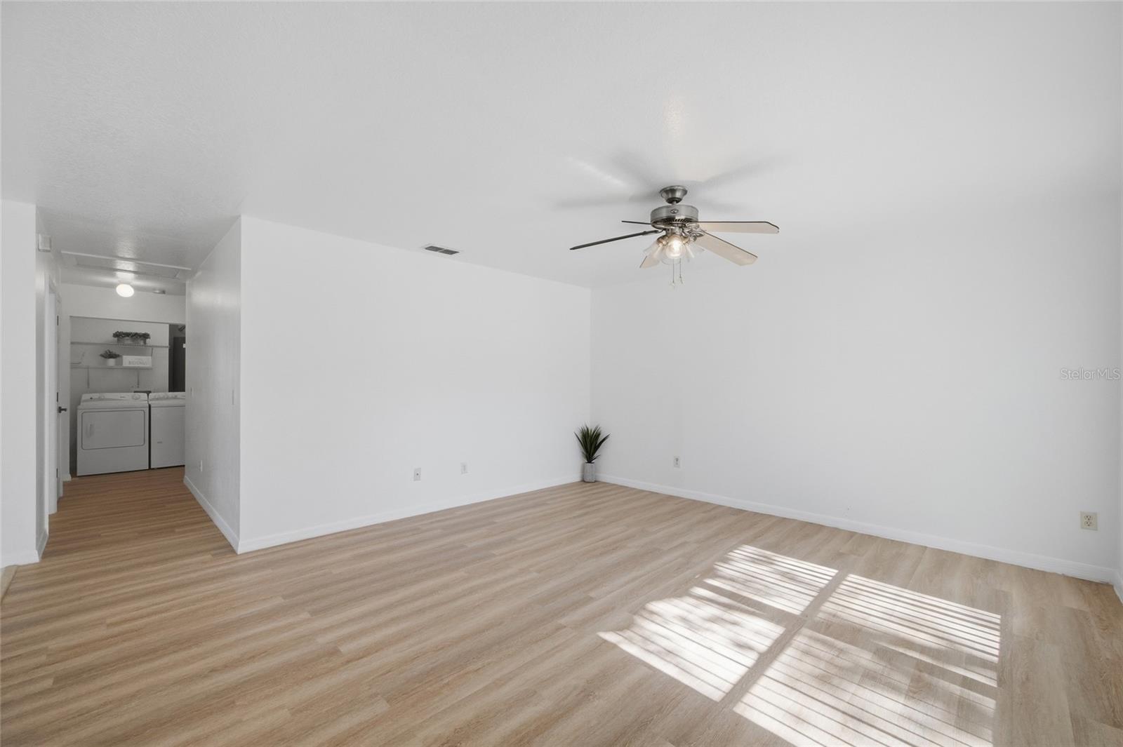 Image 8 of 37 For 8512 Dixon Avenue