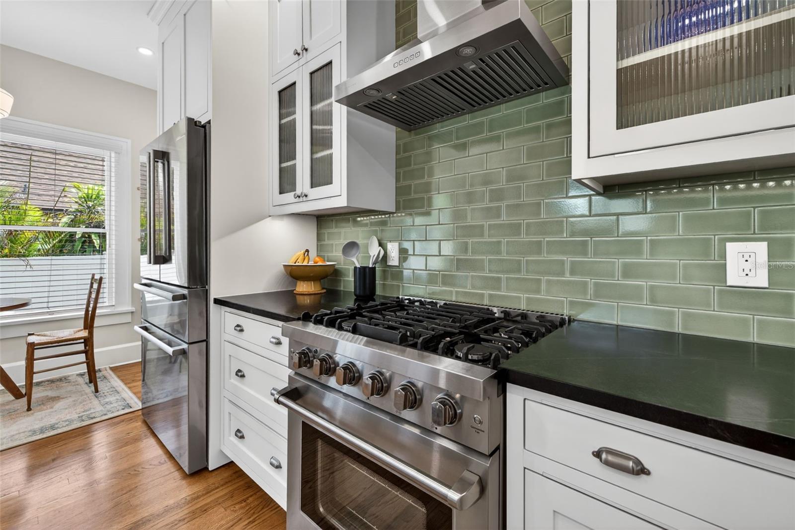 Image 16 of 34 For 2845 7th Avenue N