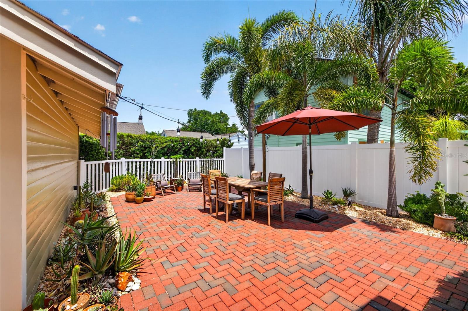 Image 27 of 34 For 2845 7th Avenue N