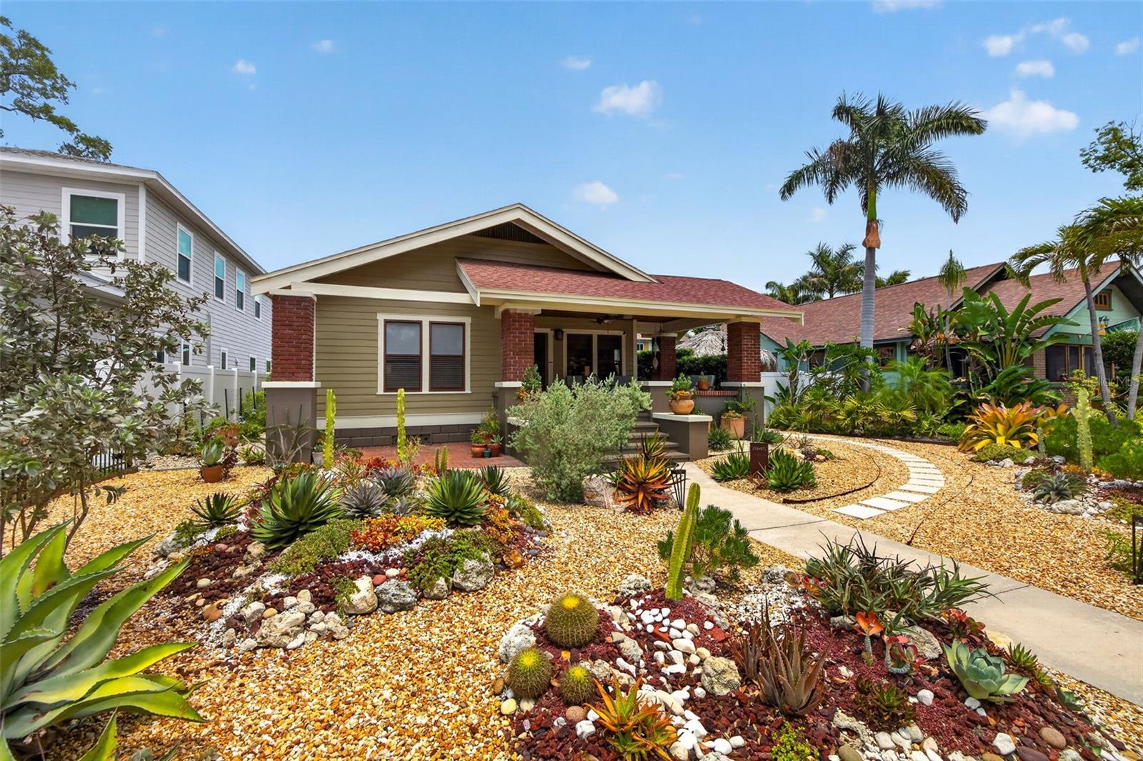 Image 4 of 34 For 2845 7th Avenue N