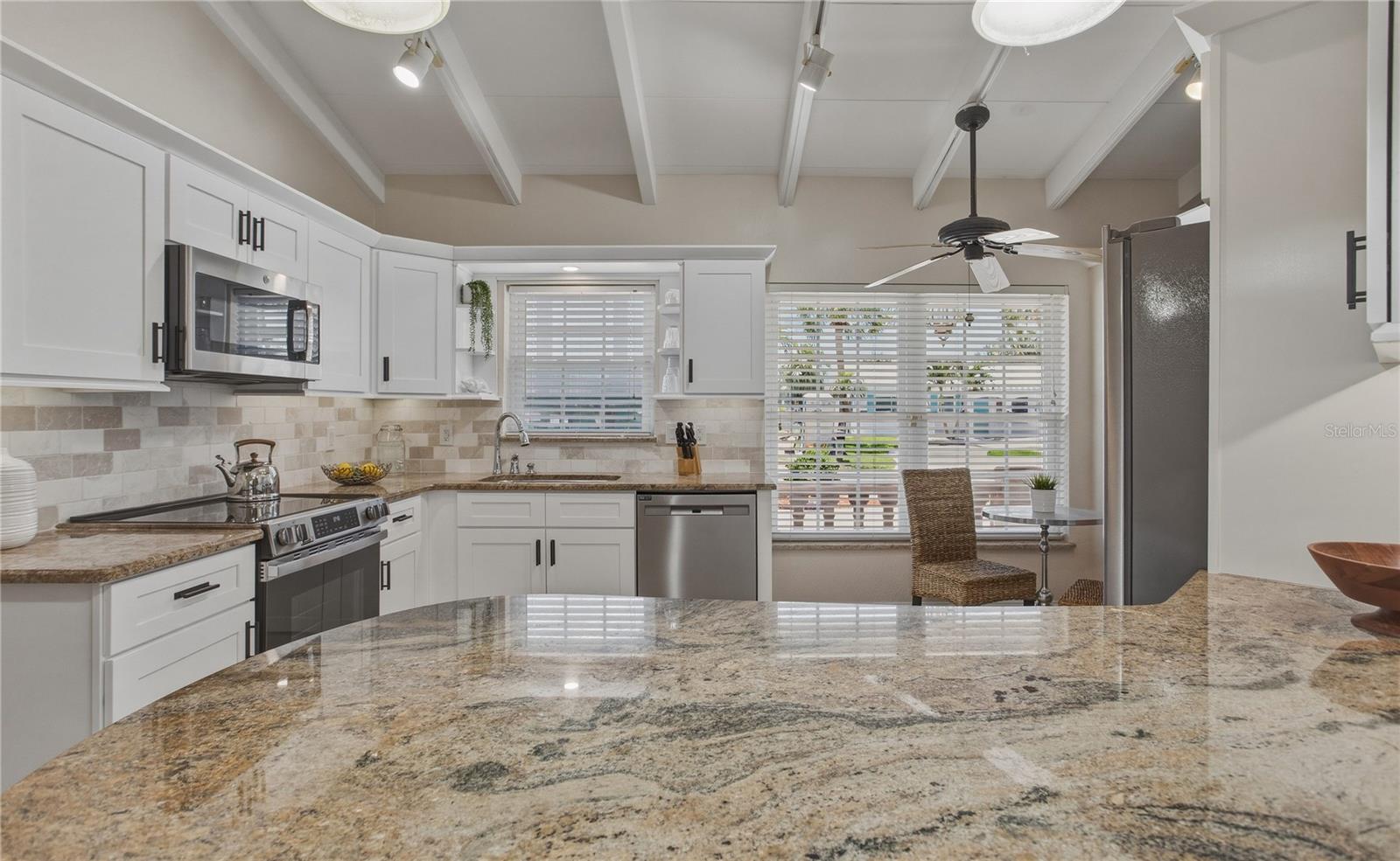 Image 10 of 73 For 324 173rd Avenue E