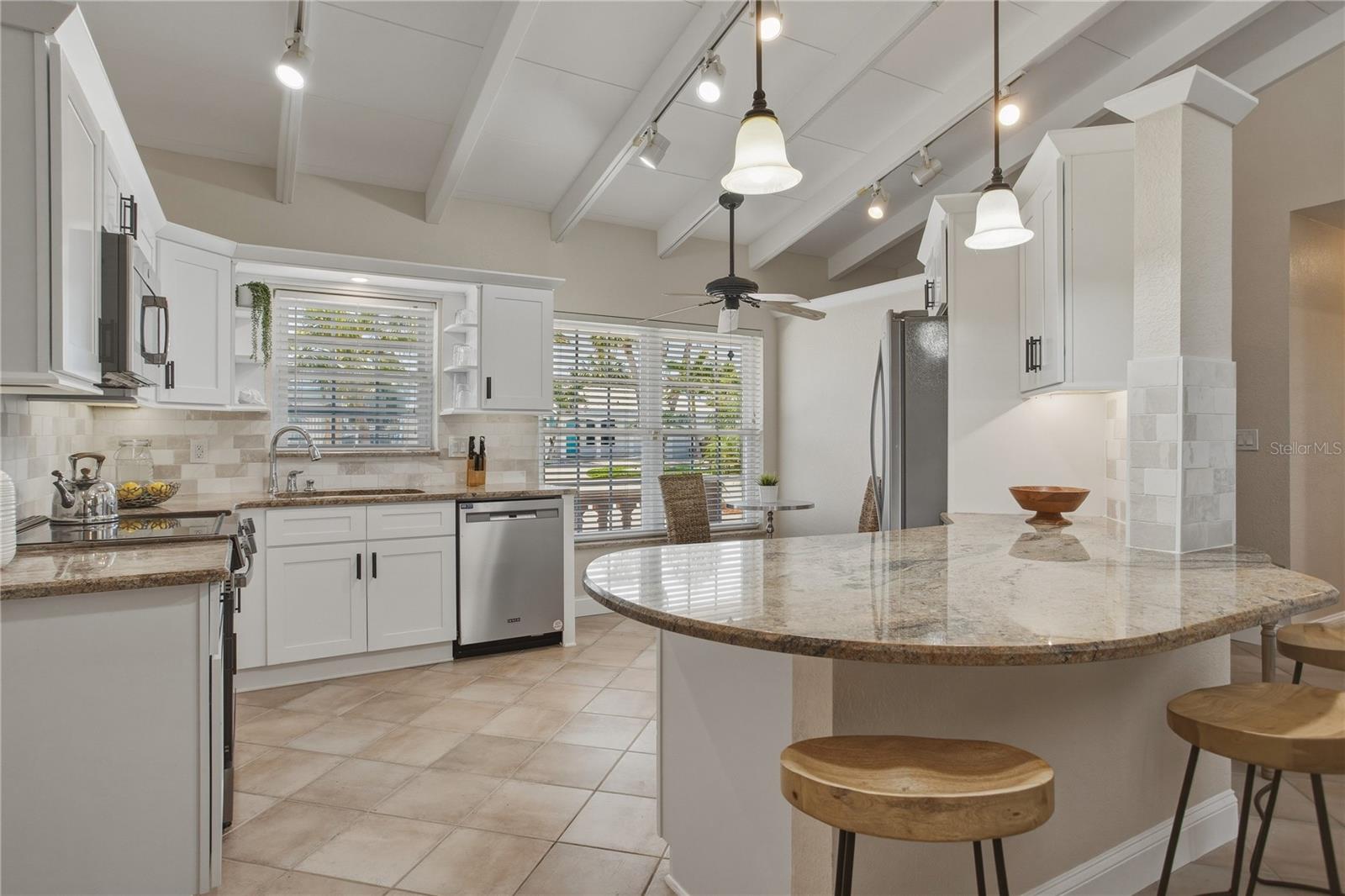 Image 11 of 73 For 324 173rd Avenue E