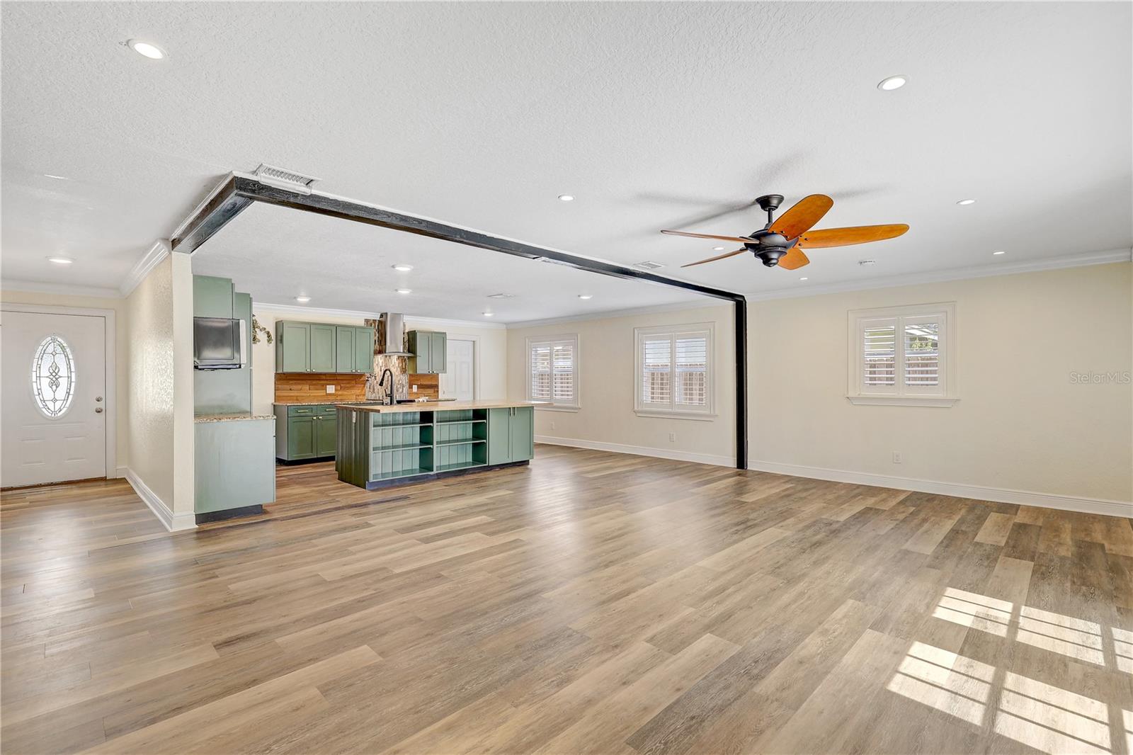 Image 5 of 13 For 5909 71st Street N